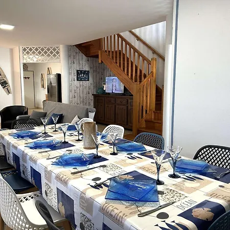 Hébergement de vacances Maison De 4 Pieces, 8 Couchages A - Fr-1-224-750